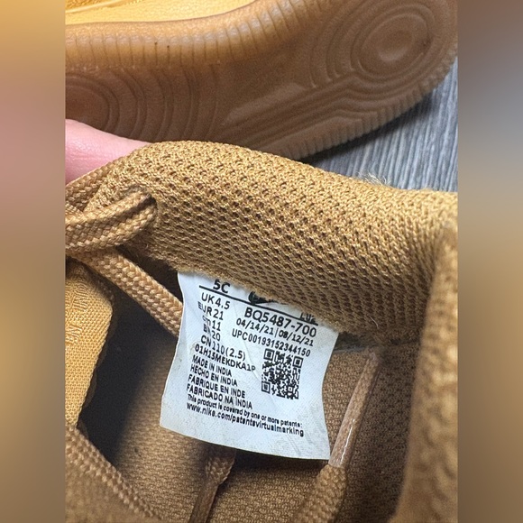 Wheat Gum Nike Toddler LV8 Light Brown Childs 5 - Picture 6 of 6